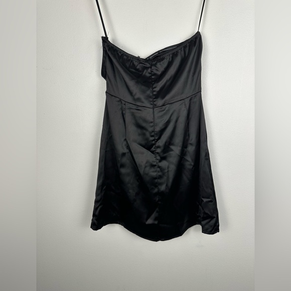 Princess Polly Satin Black LUCA STRAPLESS MINI DRESS Women’s Sz 4 - Picture 8 of 10